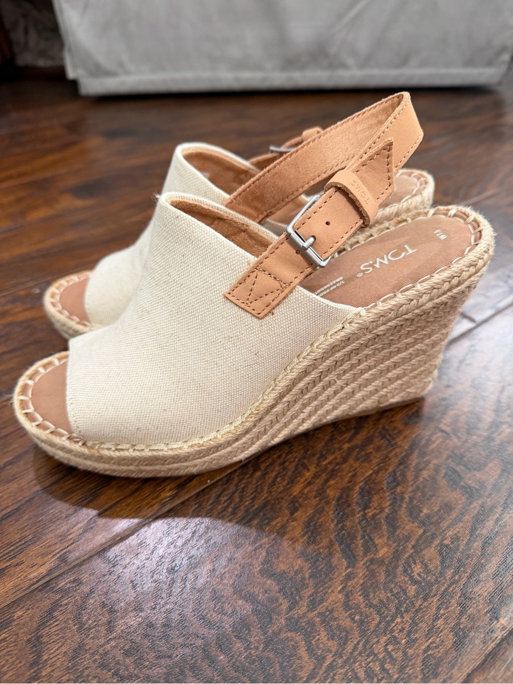 TOMS Beige Canvas Espadrille Wedge Sandals with Tan Slingback Size 7.5